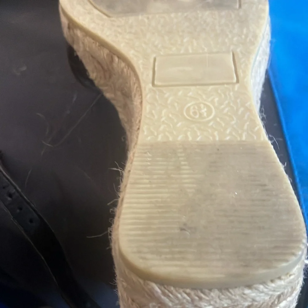 Black Espadrille Wedge Sandals by Hillard and Hanson 6 1/2